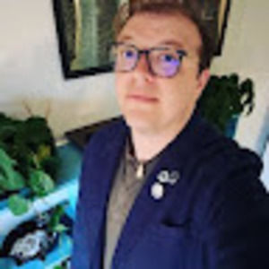 Meet your Posher, Lee